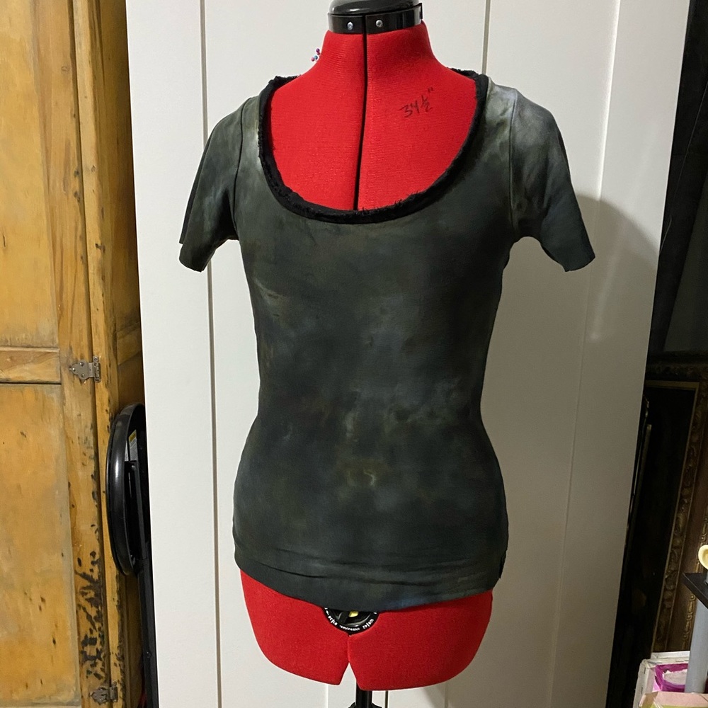 Wildhorse Apparel T Shirt size small